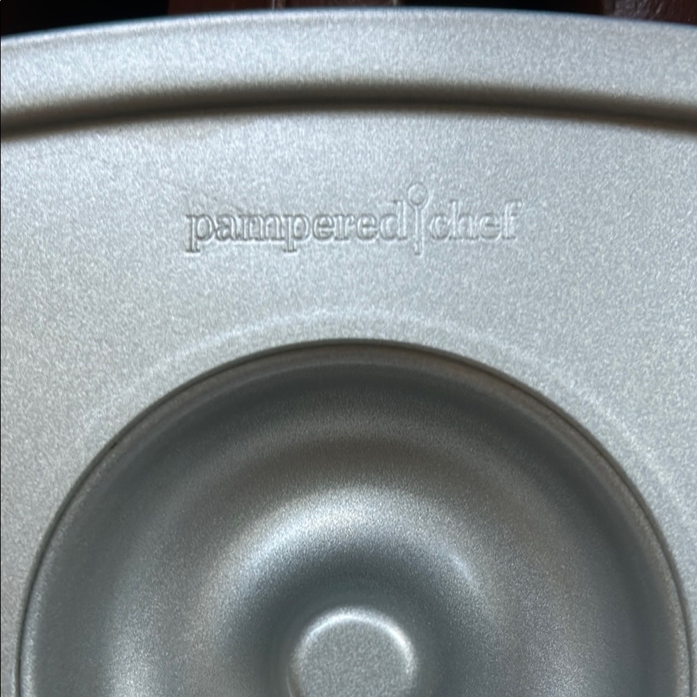 Pampered Chef Silver/Teal Donut Baking Pan - Picture 4 of 4